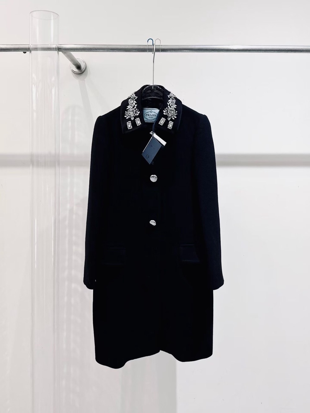 🚩steal Prada Black Wool Coat with Crystal-Embellished Collar